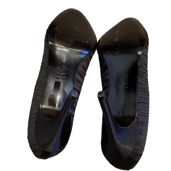 Touch of Nina Black Heels Sz 8 - Picture 8 of 13